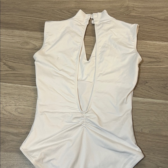 Ballet Rosa White Leotard - Picture 2 of 5